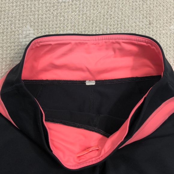 Lululemon crop leggings - Picture 3 of 7